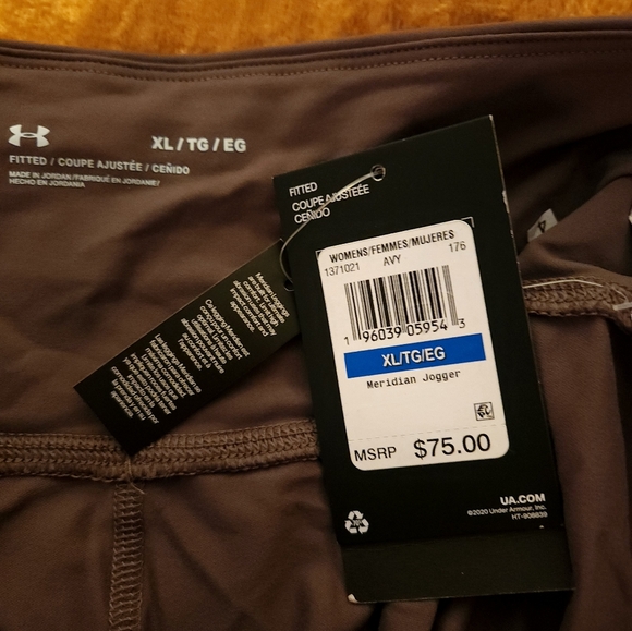 Under Armour Meridian Legging - Picture 16 of 16